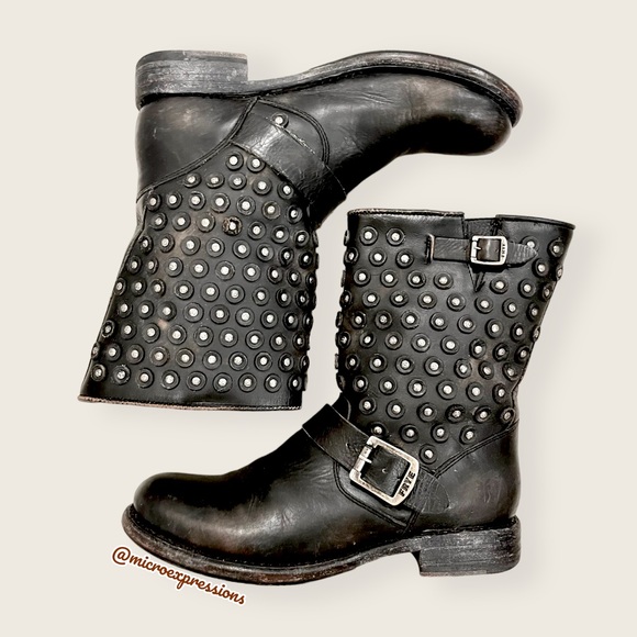 $389 Frye Jenna Studded Disc Vintage Distressed Black Leather Combat Short Boot - Picture 9 of 16
